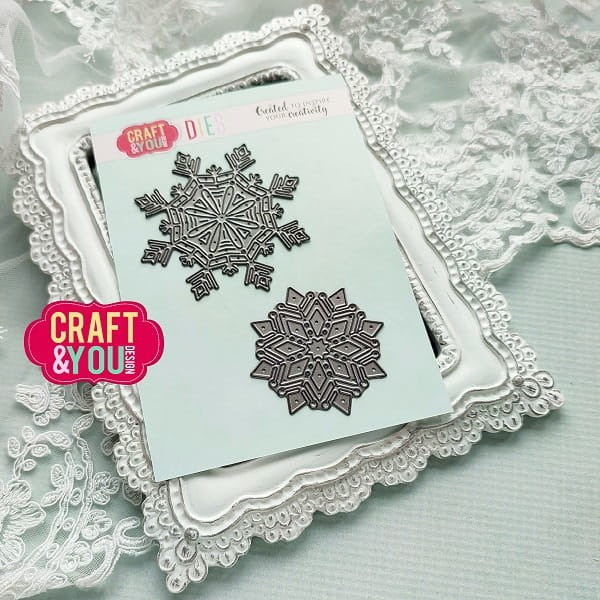 CW213_Snowflakes_set.jpg